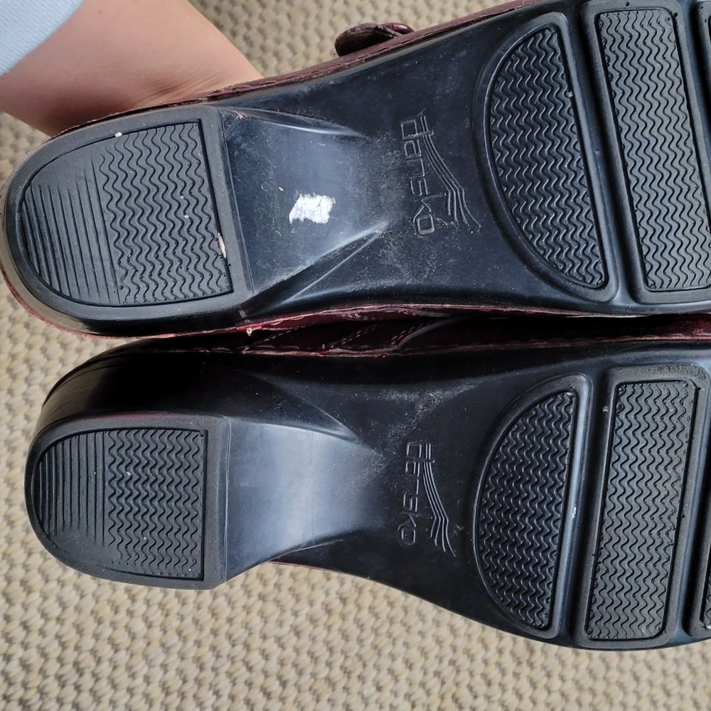 Red Dansko Clogs Size 41 - image 3